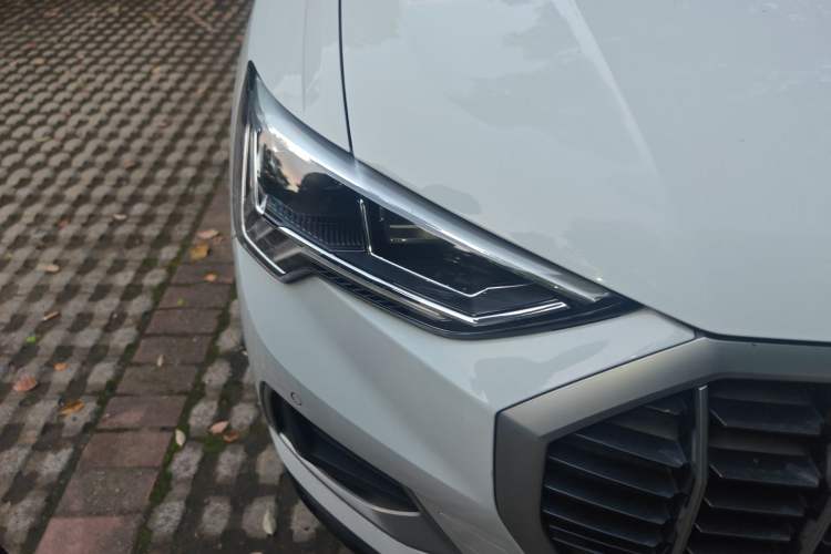 Used Audi Q3 2019 35 TFSI Advanced Style Edition
