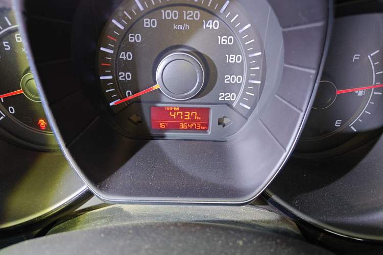 Used Kia K2 2015 Sedan 1.4L MT GLS