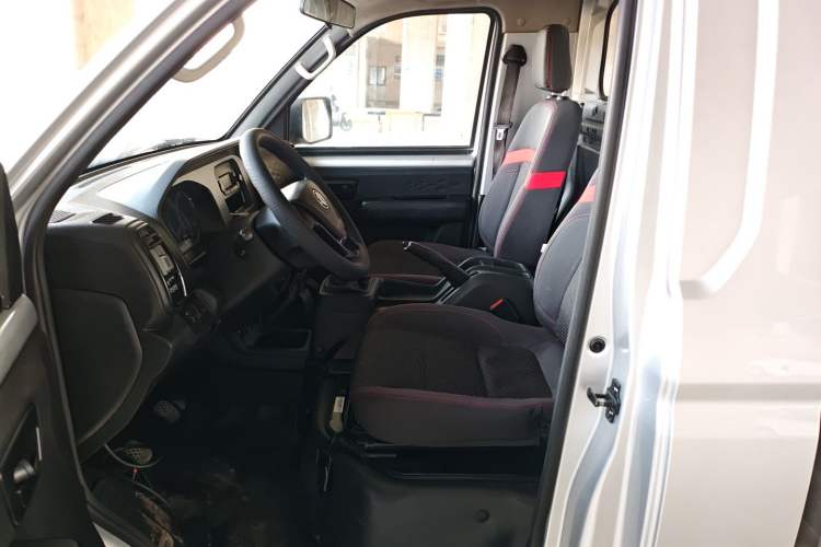 Used Dongfeng Xiaokang D71 2023 1.6L LV0 SFG16C