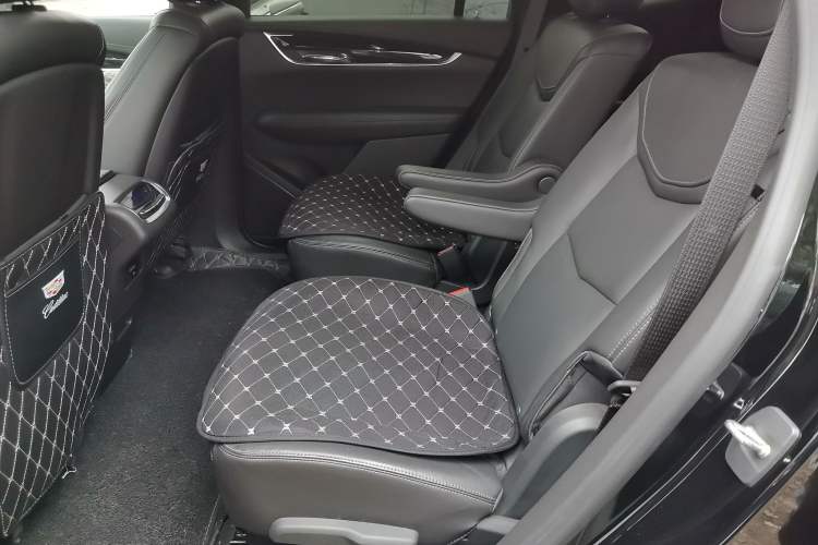 Used Cadillac XT6 2020 28T Six-Seater Four-Wheel-Drive Luxury Version
