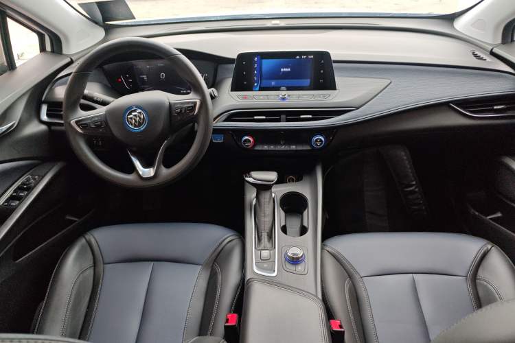 Used Buick Velite 6 2022 Connected & Shared PLUS Center Console