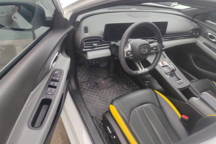 Used GAC Trumpchi EMPOW 2022 270T DCT J16 R-Style Track Edition