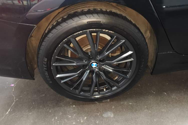 Used BMW 3 Series 2021 Facelifted 325Li M Sport Night Edition Package Exterior 5