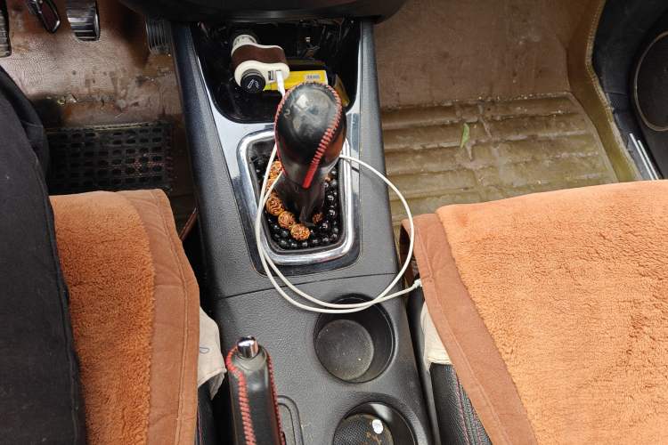 Used FORTHING Joyear X5 2013 1.6L Manual Luxury Model China IV Standard