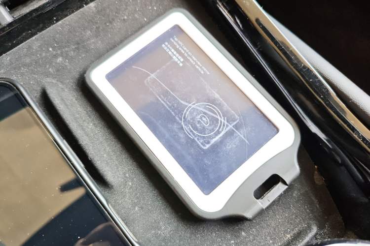 Used Changan UNI-V 2025 Model Third-Generation 2.0T Dynamic Edition