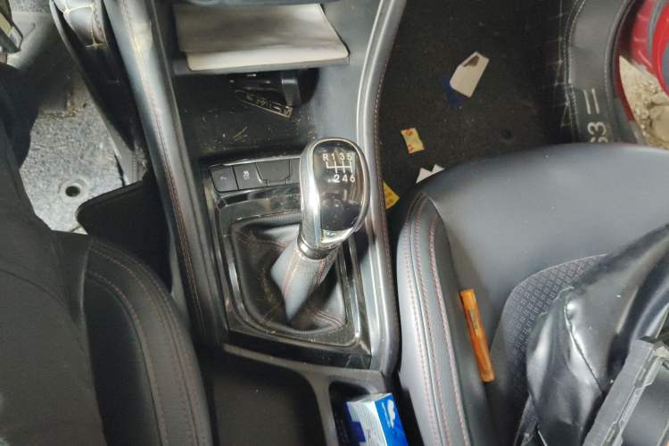 Used JAC Group Refine S3 2017 1.5L Manual Luxury Smart Model Gear Lever