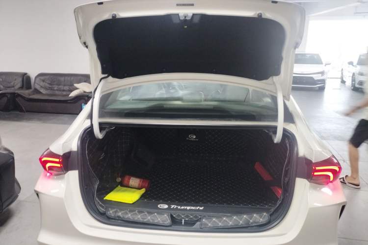 Used GAC Trumpchi EMPOW 2021 270T DCT J16 Version