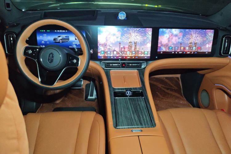 Used Hima AITO M9 2024 Range-Extended Ultra Version 42 kWh 6-Seater Model Center Console