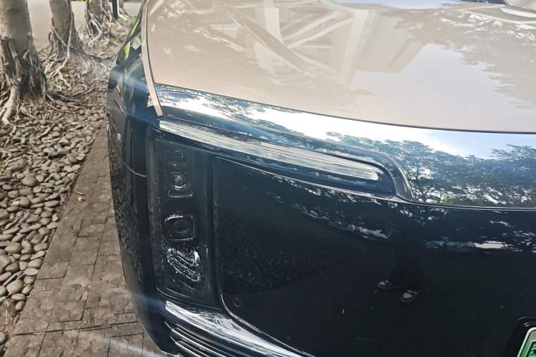 Used Hima S800 2025 Model, Range-Extended Starlight Premium Edition, 5 Seats
