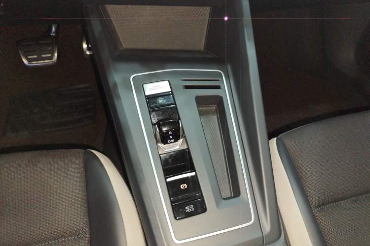 Used Volkswagen Golf 2021 280TSI DSG Pro Gear Lever