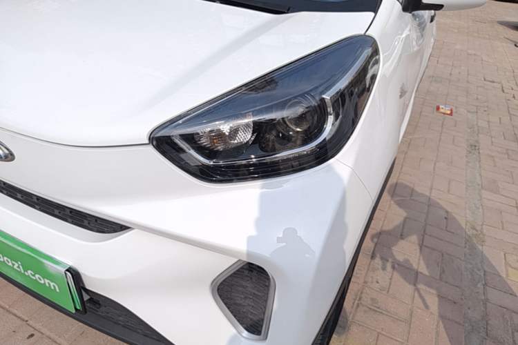 Used Chery QQ Little Ant 2021 150 000 Yuan "Ant Fan" Edition New Ant Cool Version Lithium-Ion Battery Left Front Headlight