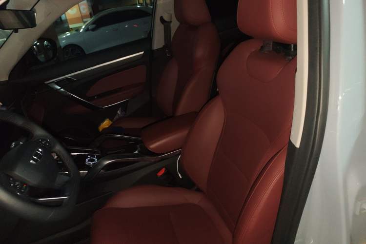 Used Geely Auto Emgrand X7 Sport 2022 Boyue X 1.8TD DCT ZhiZun Edition