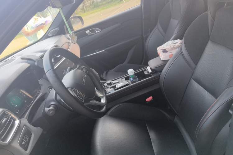 Used Lynk & Co 03 2020 1.5TD DCT JingPro Edition
