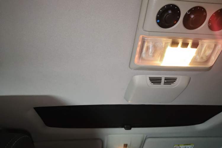 Used Land Rover Discovery 2015 3.0 SC V6 HSE