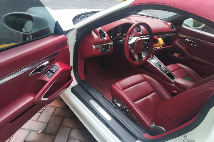 Used Porsche 718 2020 Boxster 2.0T Driver Seat