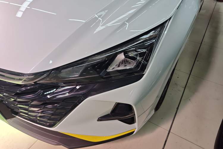 Used Dongfeng Aeolus Yixuan 2023 Mach Edition 1.5T Automatic Dream-Chasing Rider Version