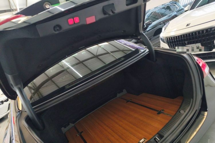 Used Mercedes-Benz E-Class 2023 E 260 L