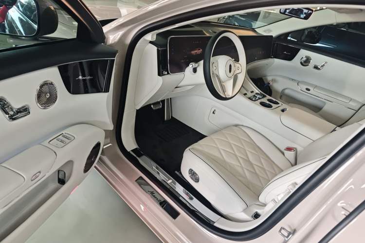 Used Hima S800 2025 Model, Range-Extended Starlight Executive Edition, 4 Seats