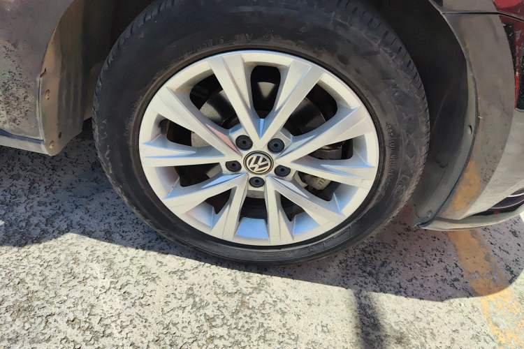 Used Volkswagen Lavida 2017 1.6L Automatic Comfort Edition