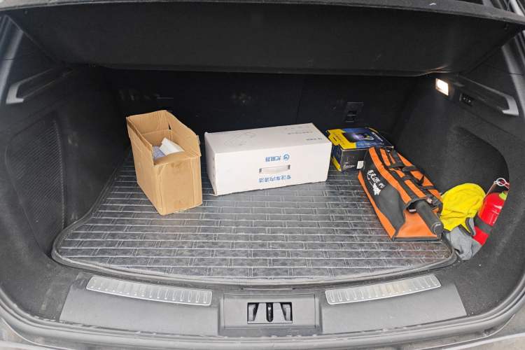 Used Lincoln Corsair 2022 2.0T Two-Wheel Drive Luxury Edition