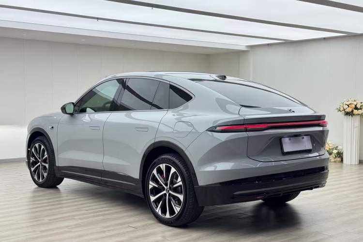 Used Nio EC6 2025 75 kWh
