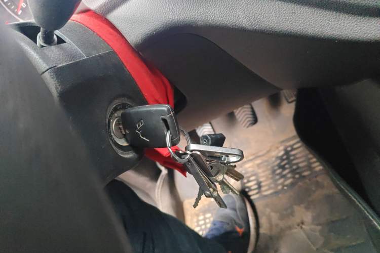 Used Wuling Hongguang V 2021 1.5L Enjoyment Edition LAR