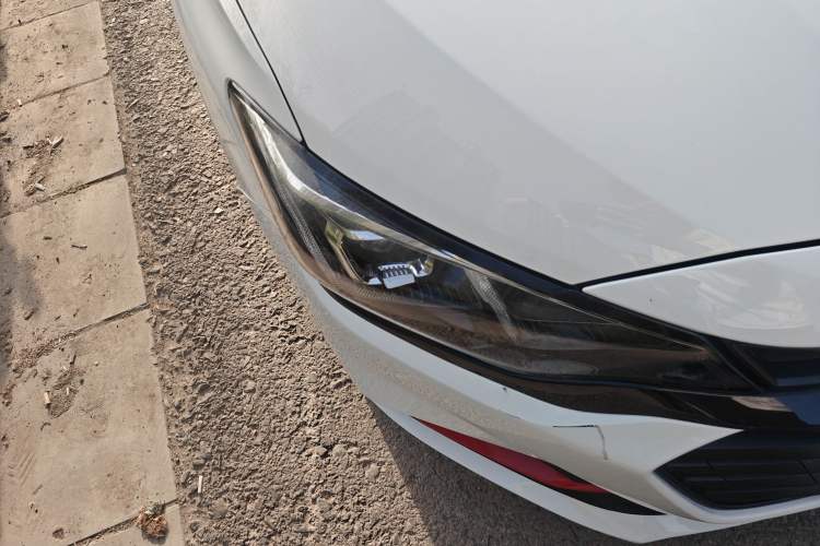 Used Chevrolet Monza 2020 Light Hybrid Redline 320T Dual-Clutch Joyful Edition Right Front Headlight