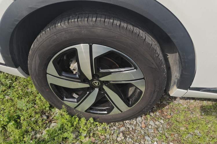 Used CHANGAN CS55PLUS 2024 3rd Generation 1.5T DCT Excellence Model Right Rear Wheel Hub