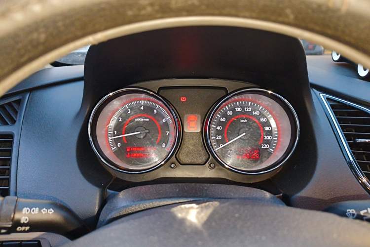 Used Bestune B50 2013 1.6L manual Comfort trim level Instrument Cluster