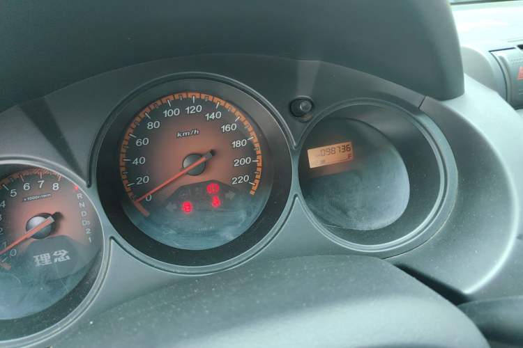 Used Everus S1 2011 1.3L Automatic Comfort Edition Odometer Close Up