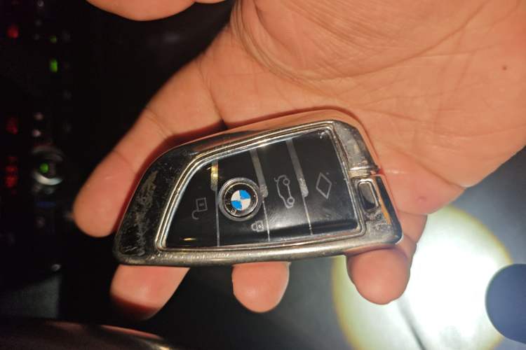 Used BMW X6 2015 xDrive28i
