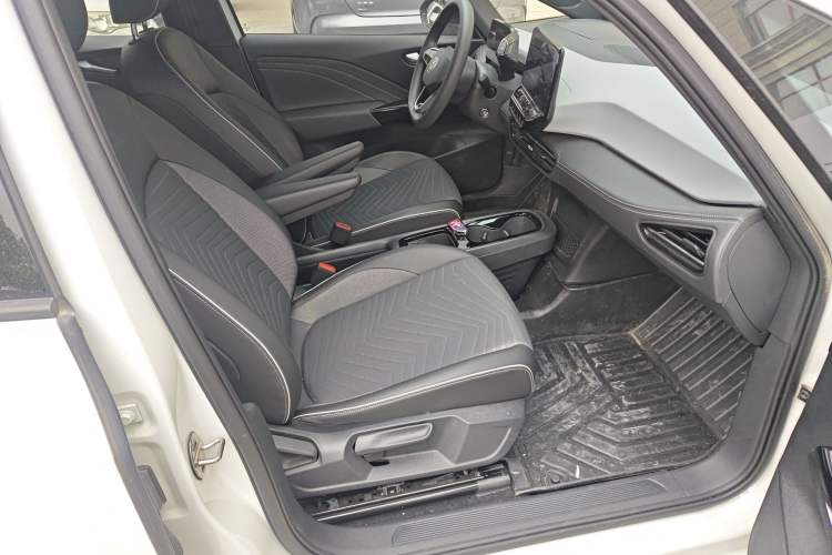 Used Volkswagen ID.3 2024 Pure & Smart Edition