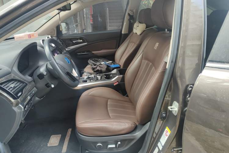 Used BYD Tang New Energy 2017 2.0T All-Wheel Drive Hyatt Model