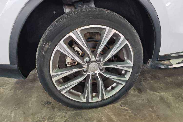 Used BYD Tang 2019 2.0T Automatic SmartConnect Luxury 7-Seater China VI Standard