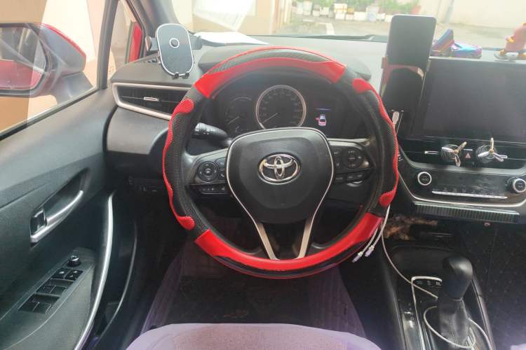 Used Toyota Levin 2019 Dual-Engine 1.8H E-CVT Luxury Edition China VI Standard Steering Wheel