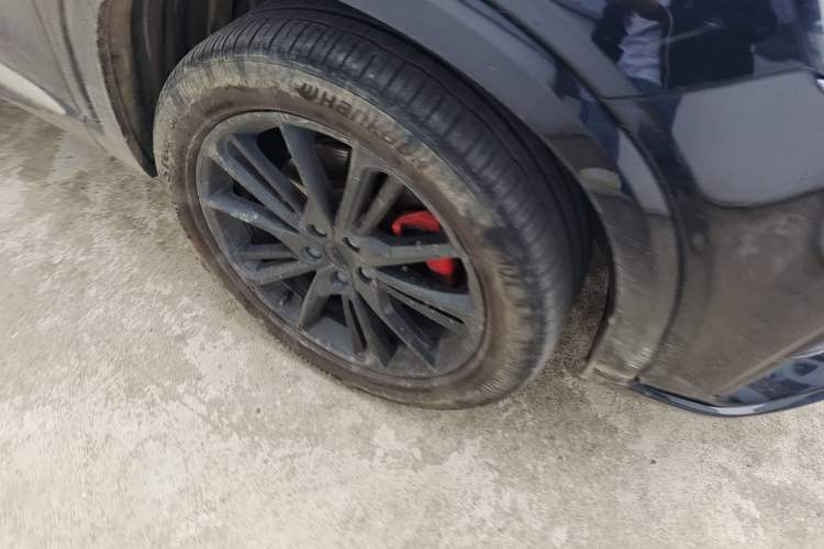 Used Geely Auto Monjaro 2020 High-Energy Edition 350T Yáoxīngzhě Right Front Wheel Hub