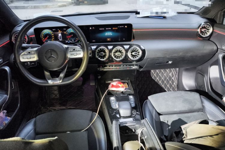 Used Mercedes-Benz A-Class 2020 Restyled A 200 L Sport Sedan Fashion Version
