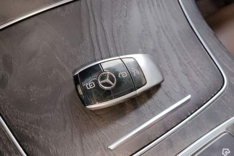 Used Mercedes-Benz E-Class 2020 E 300 L Sporty and Stylish Model
