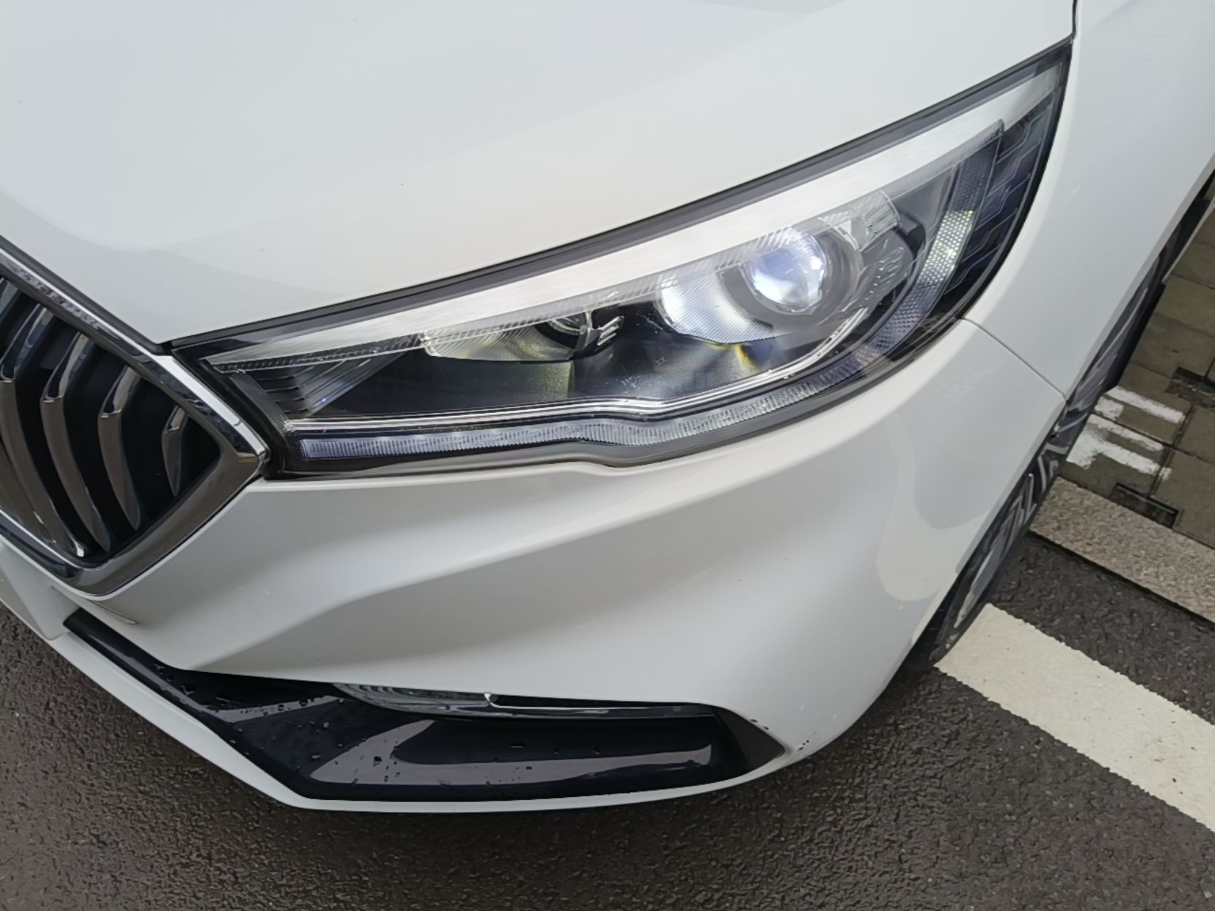 Hongqi H5 2022 Classic Model Facelift 1.5T DCT Qiyun Edition — снимка 8