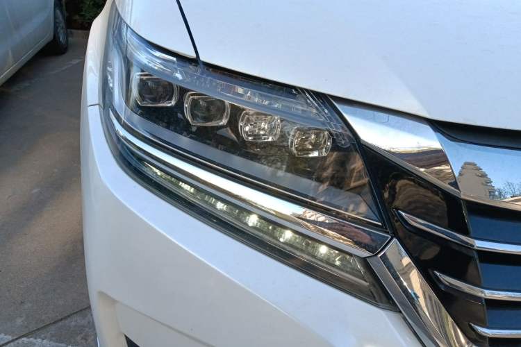 Used Honda Elysion 2016 2.4L Luxury Edition