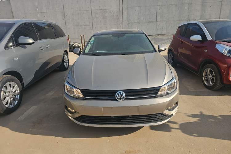 Used Volkswagen Lamando 2017 230TSI DSG Fashion Edition