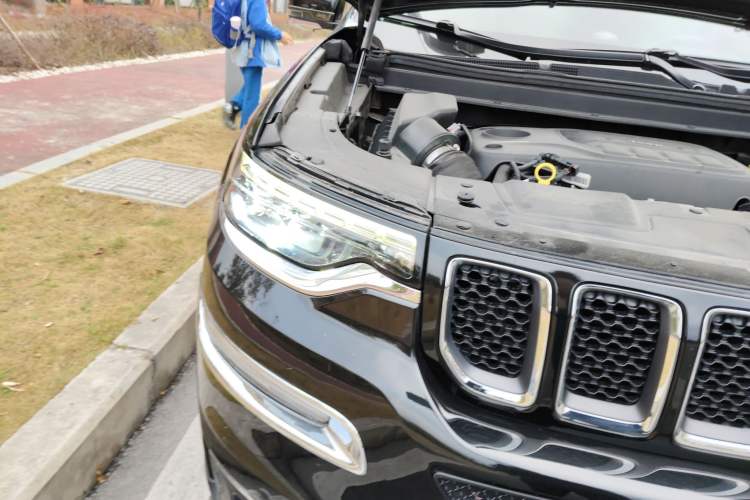 Used Jeep Grand Commander 2018 2.0T Four-Wheel Drive Enjoyment Version China V