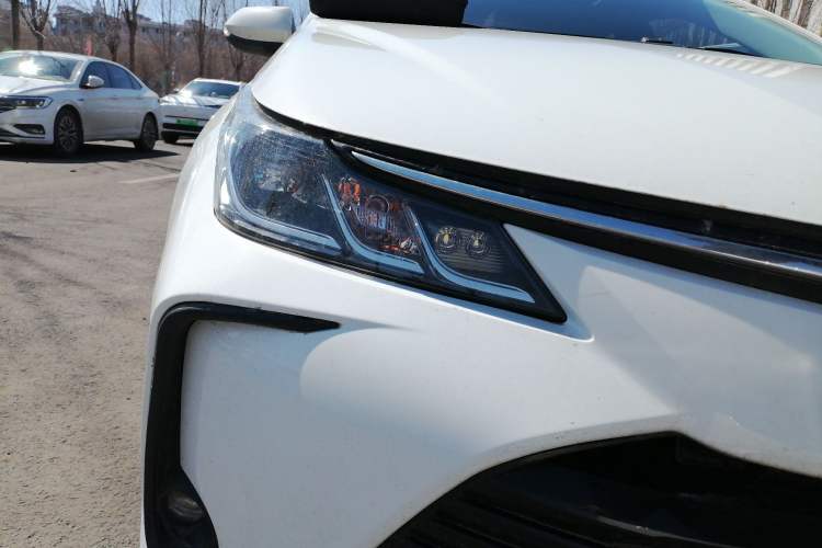 Used Toyota Corolla 2023 1.2T Elite Edition Right Front Headlight