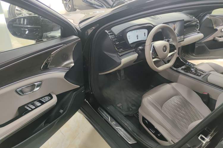 Used BYD Han 2025 DM-i Intelligent Driving Edition 125KM LiDAR Flagship Model