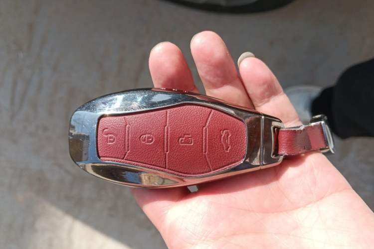 Used Hongqi HS3 PHEV 2024 PHEV 115km Jingwei Edition Vehicle Key