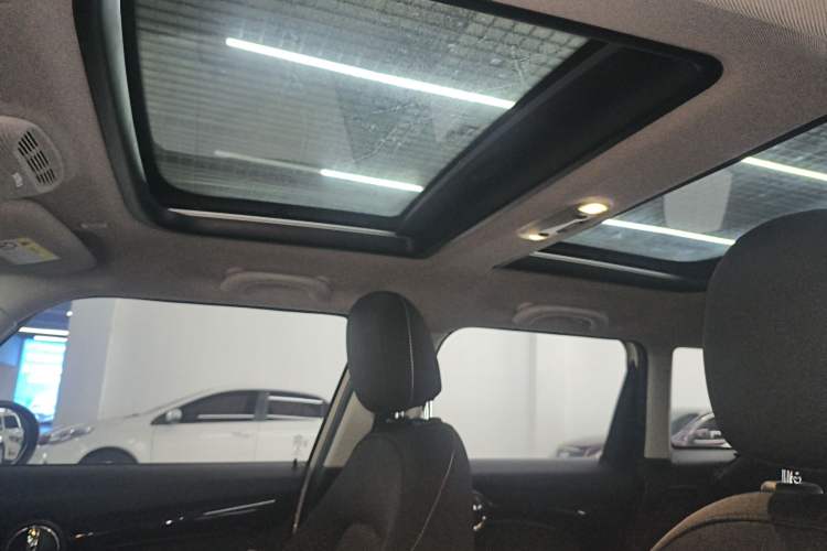 Used MINI 2019 1.5T ONE PLUS Five-Door Edition
