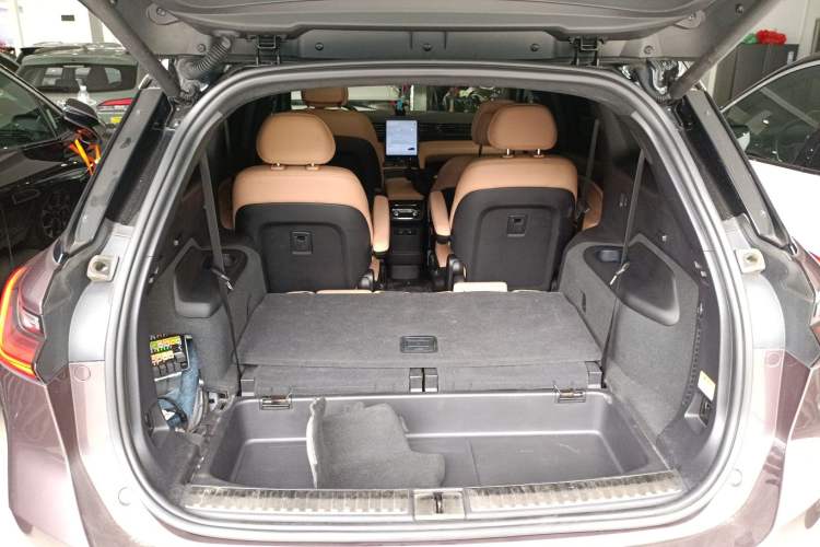 Used Nio ES8 2020 415 km Signature Edition 6-Seater Version