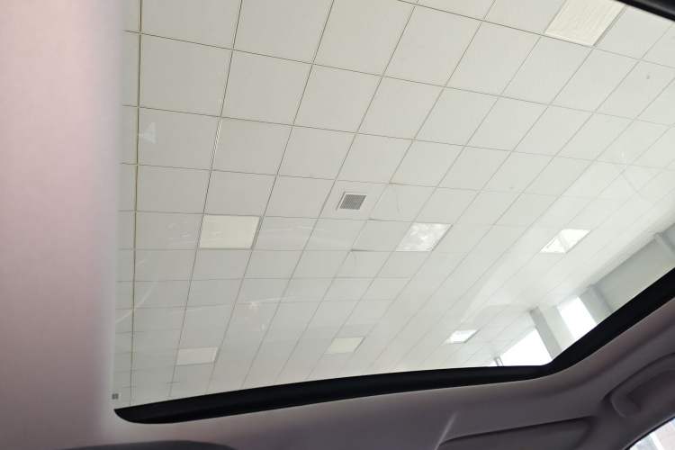 Used Oshan Z6 2022 Blue Whale 1.5T DCT Smart Edition