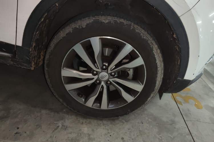 Used Geely Auto Emgrand X7 Sport 2016 1.8TD Automatic ZhiZun Version