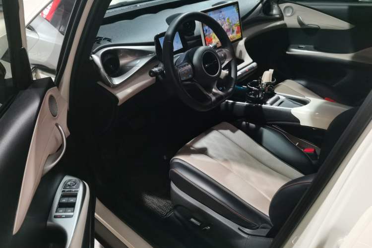 Used BYD Dolphin 2024 Honor Edition 420km Fashion Version
